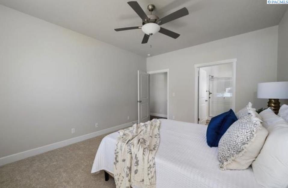 2838 S Alaska St. Kennewick, WA 99338