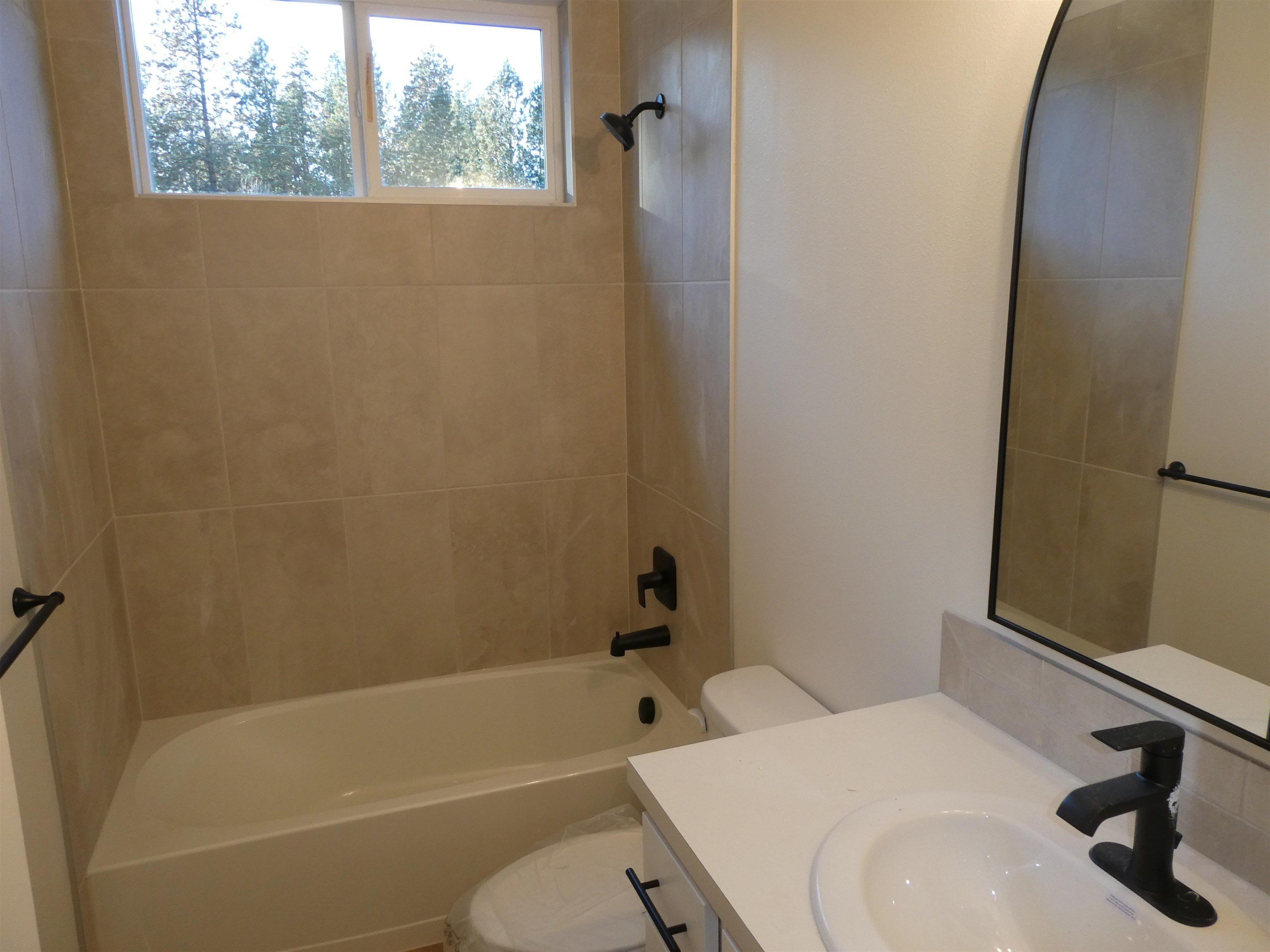 3220 S Custer Ln. Spokane, WA 99223