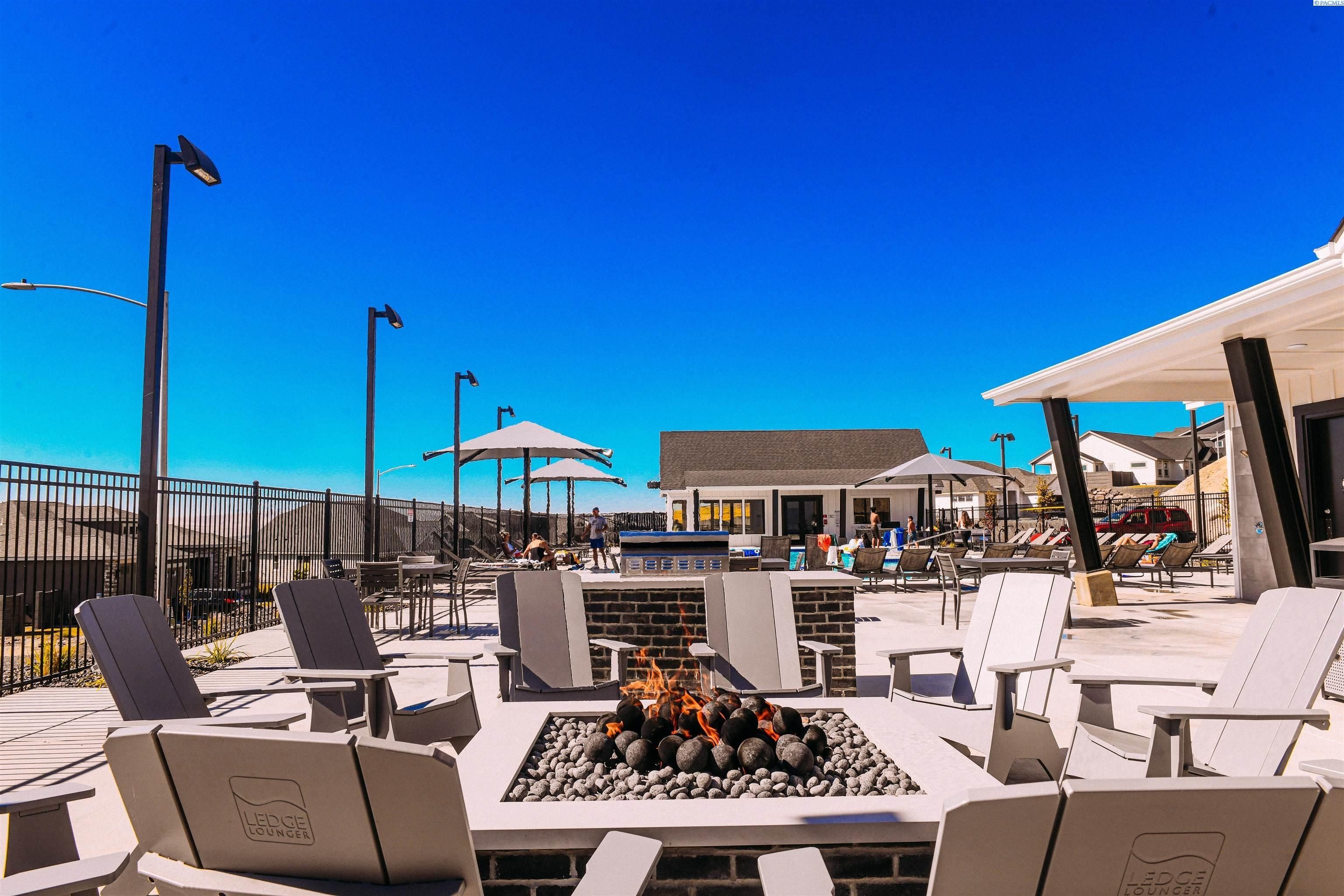 317 Ascend Avenue. Richland, WA 99352