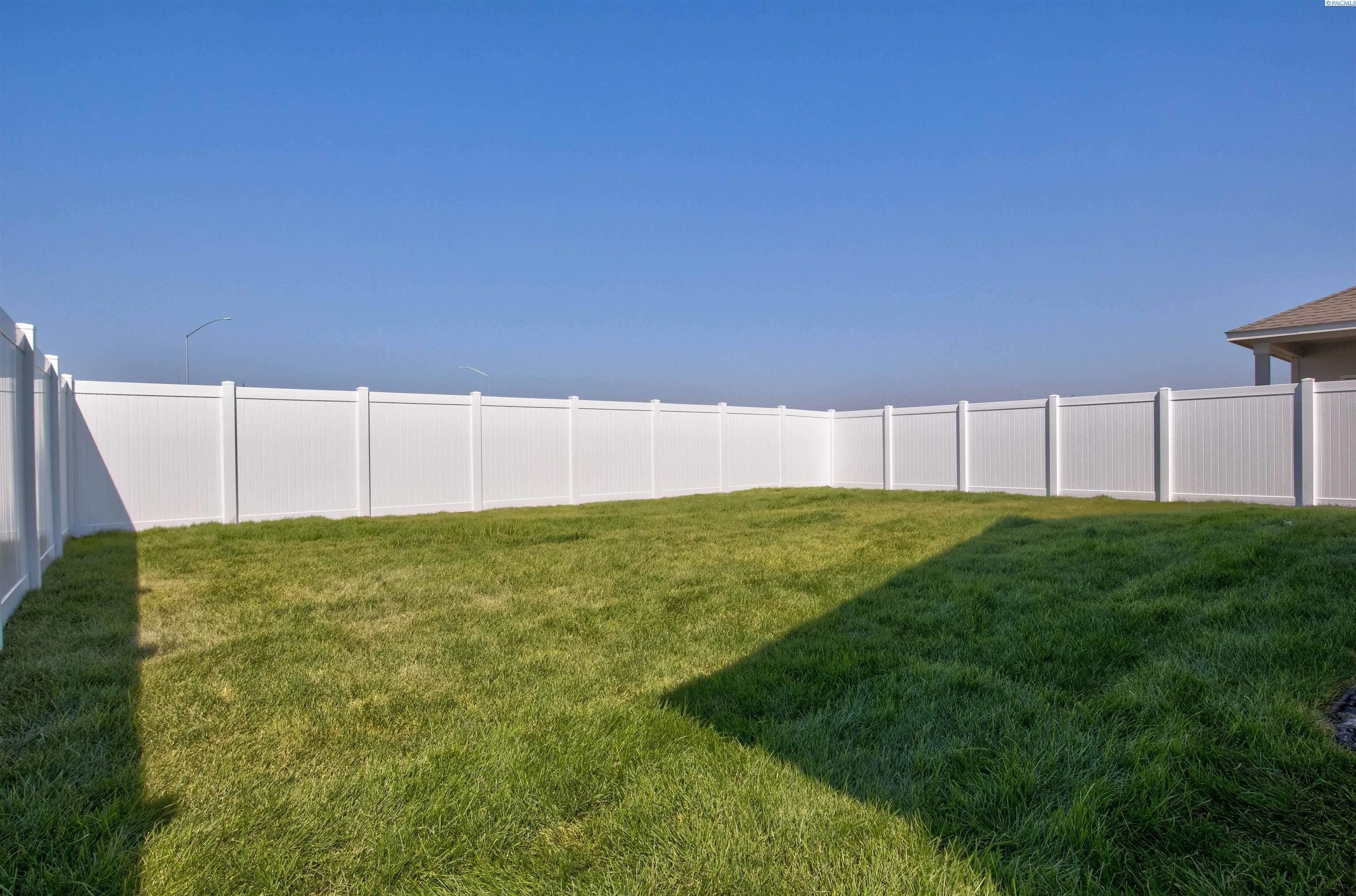 3640 Nuthatch St. Richland, WA 99352