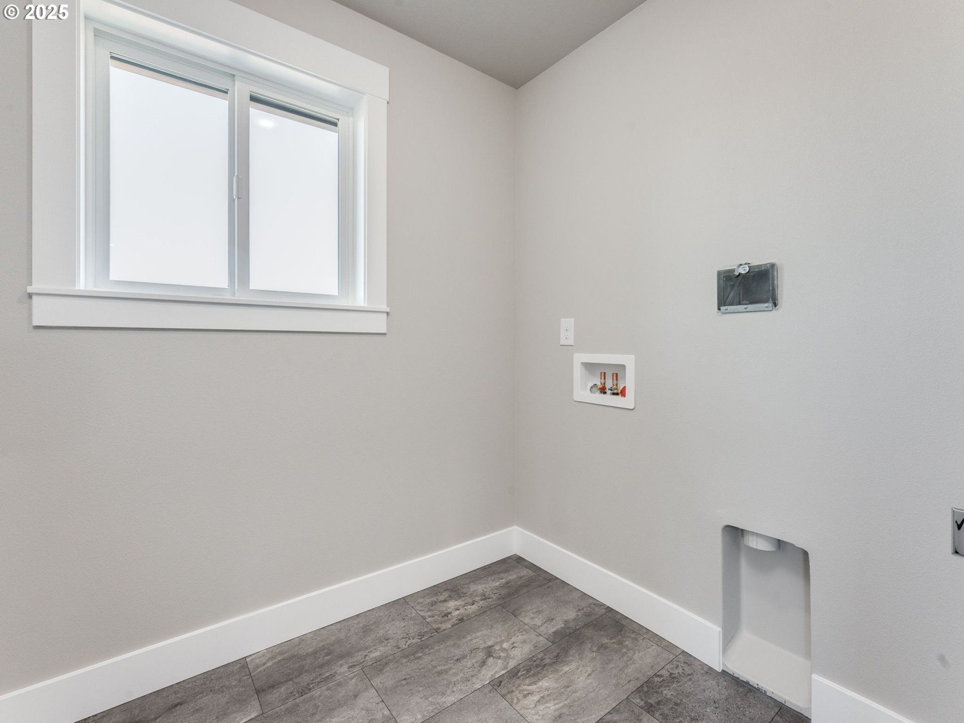 2205 Nw 69Th St. Vancouver, WA 98660