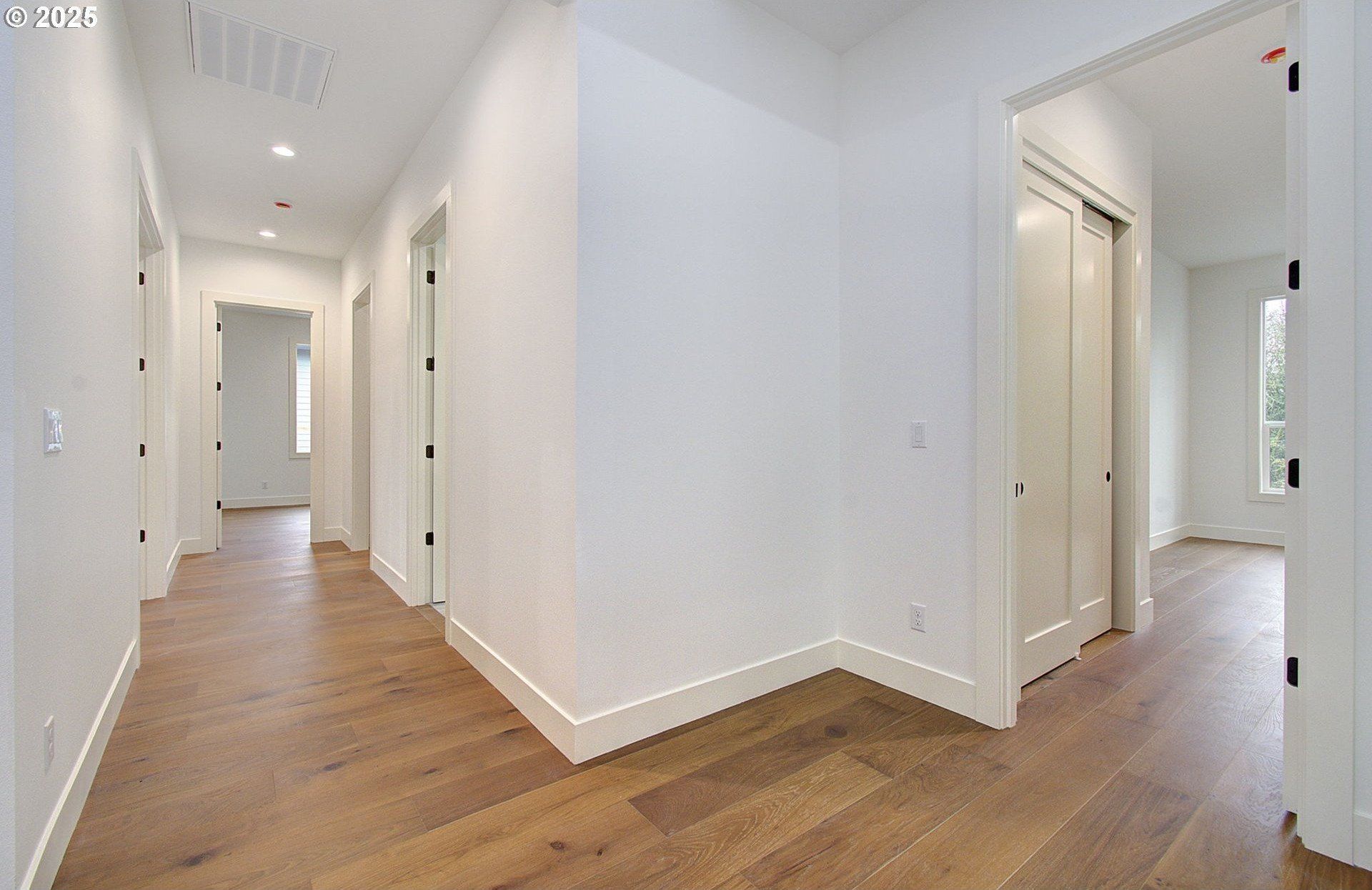 2010 Ne 159Th St. Ridgefield, WA 98642