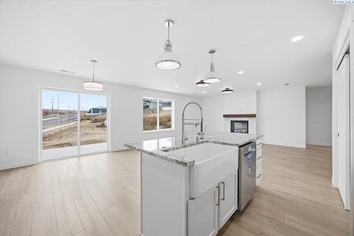 10058 S Clodfelter Road. Kennewick, WA 99338