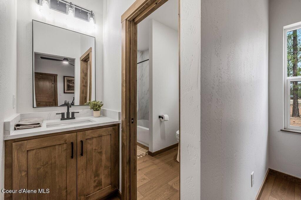 1262 W Findley Ln. Deer Park, WA 99006