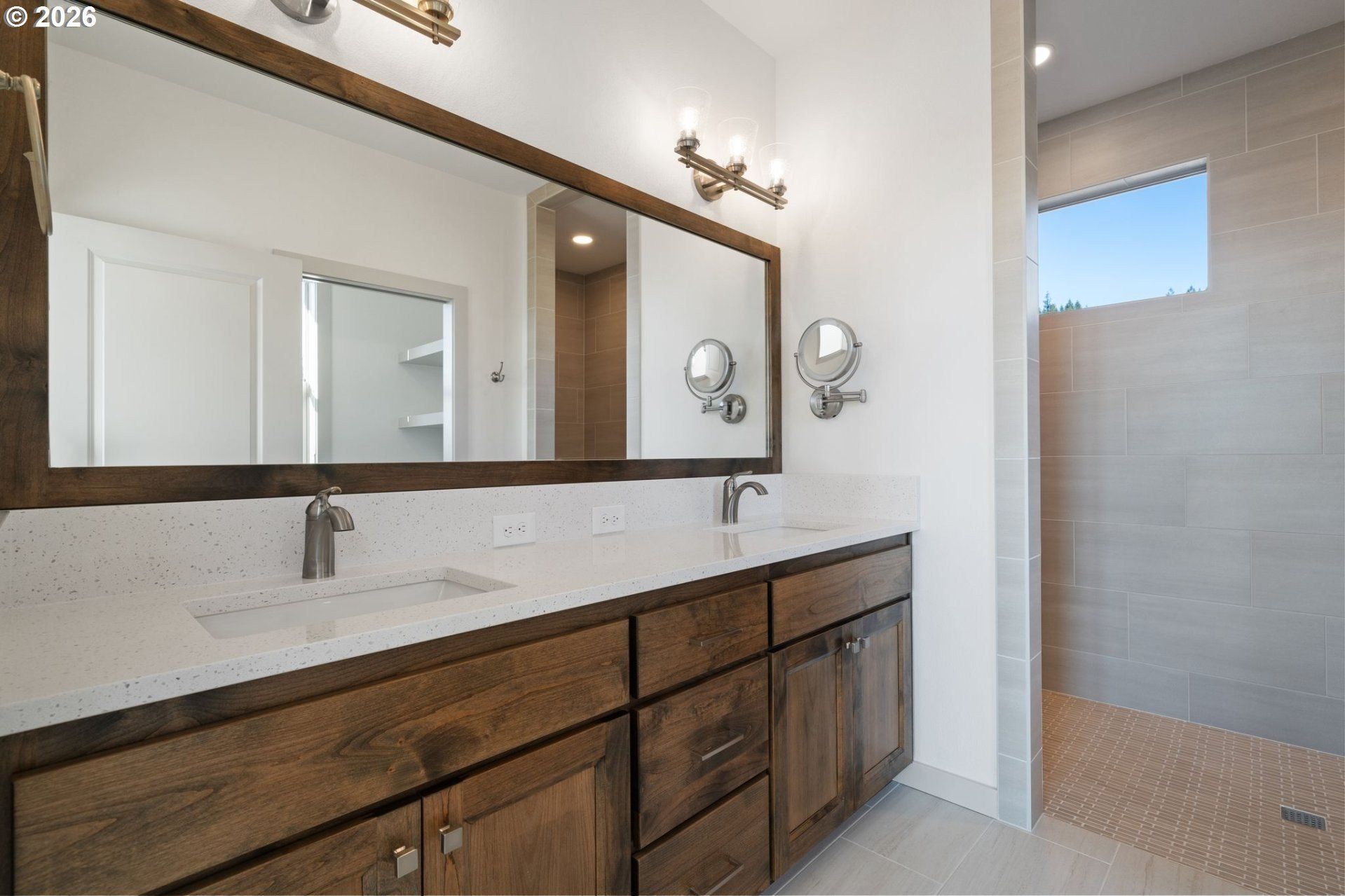 S Silver Lake Rd Lot 4. Castle Rock, WA 98611