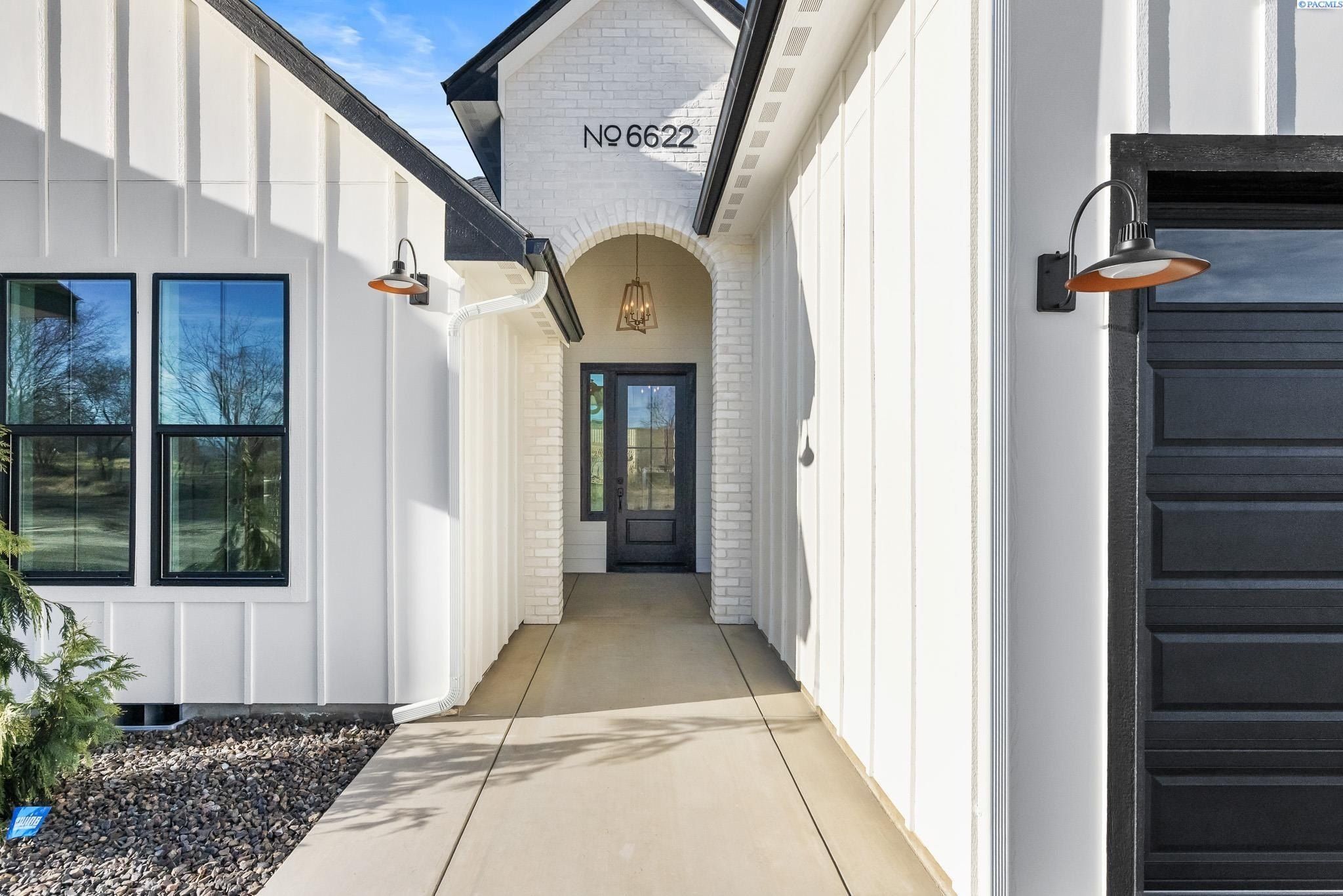 6622 E 2Nd St. Benton City, WA 99320