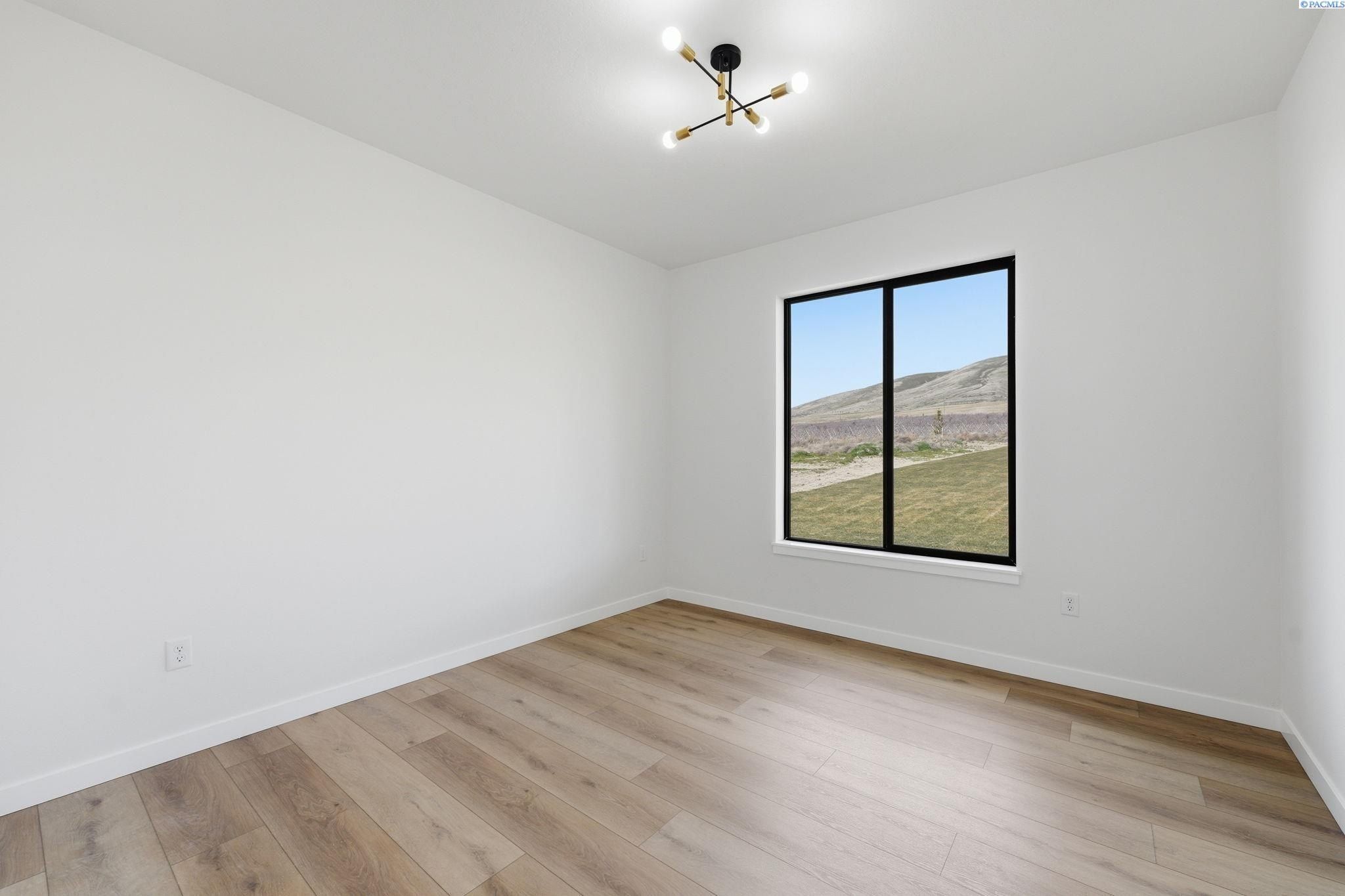 3934 Highview St. Richland, WA 99352