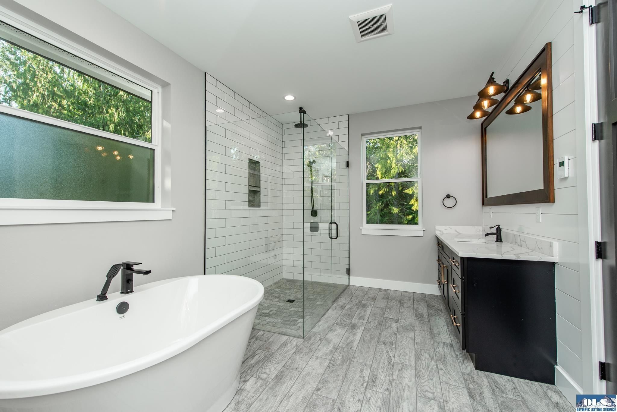 982 Phillips Parkway. Port Angeles, WA 98362