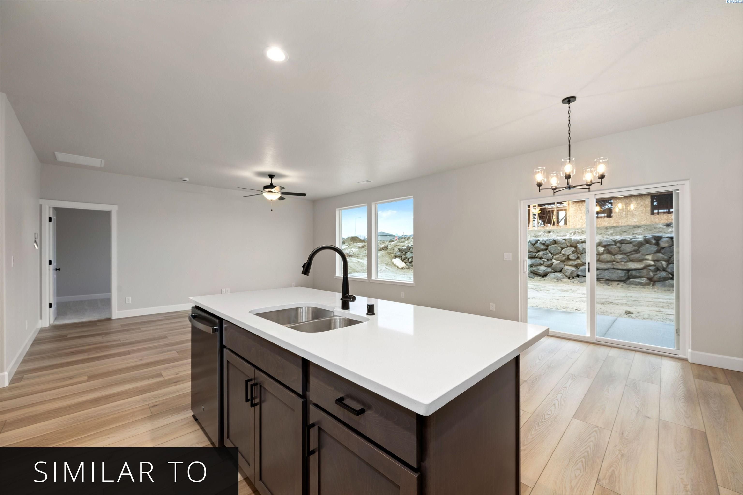 7243 W 29Th Place. Kennewick, WA 99338