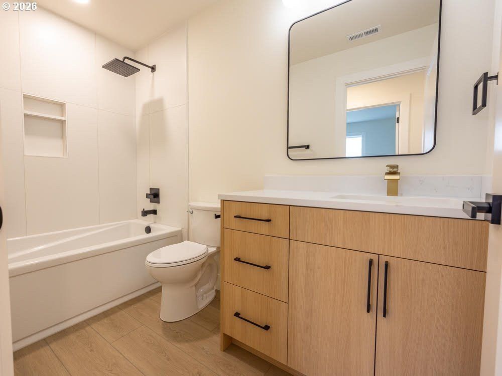 2116 E 39Th St. Vancouver, WA 98663