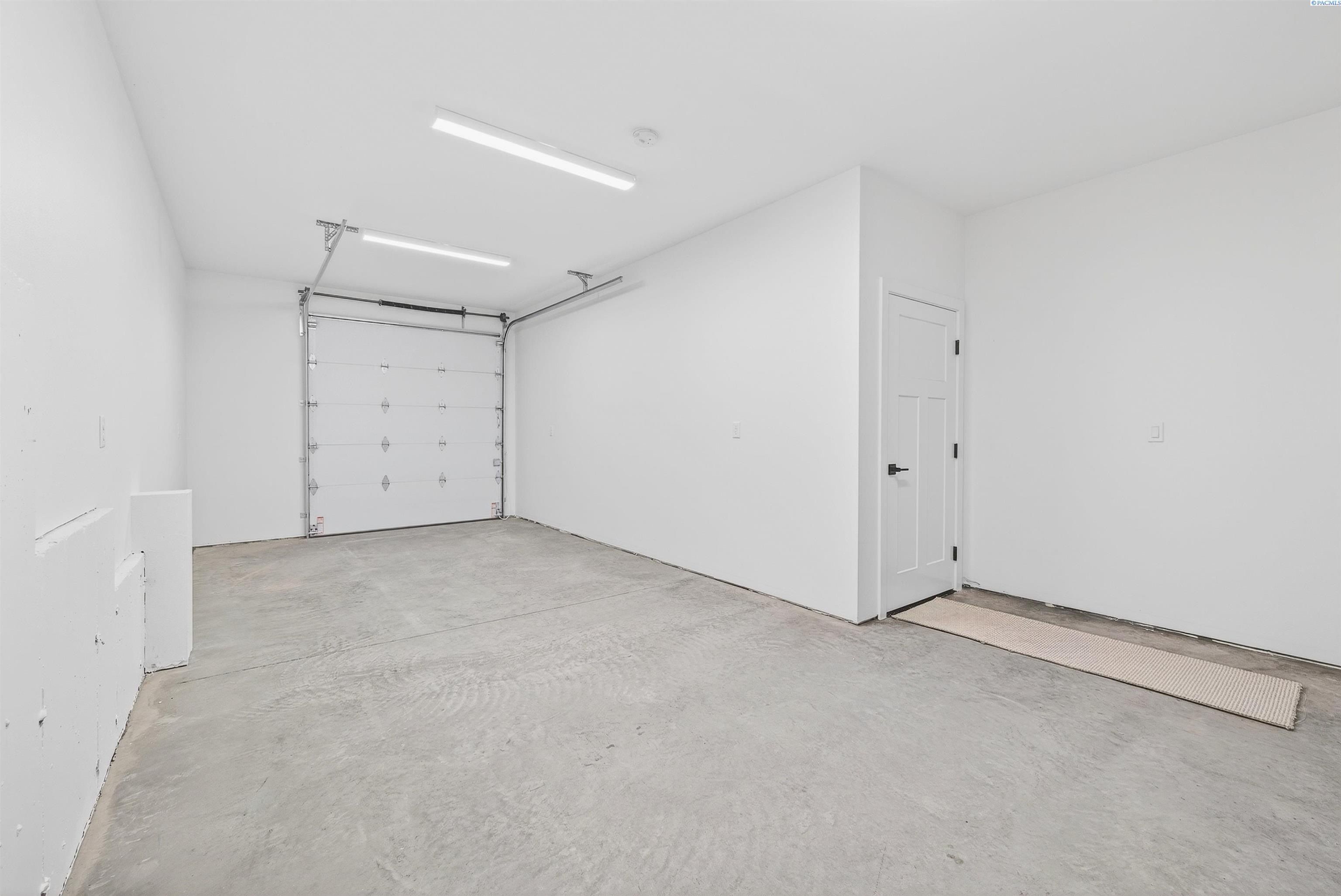 2810 Bella Court. Richland, WA 99352