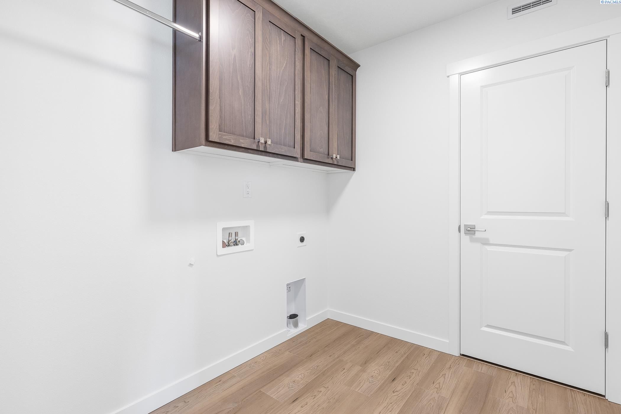 2988 Tarragon Ave. Richland, WA 99352