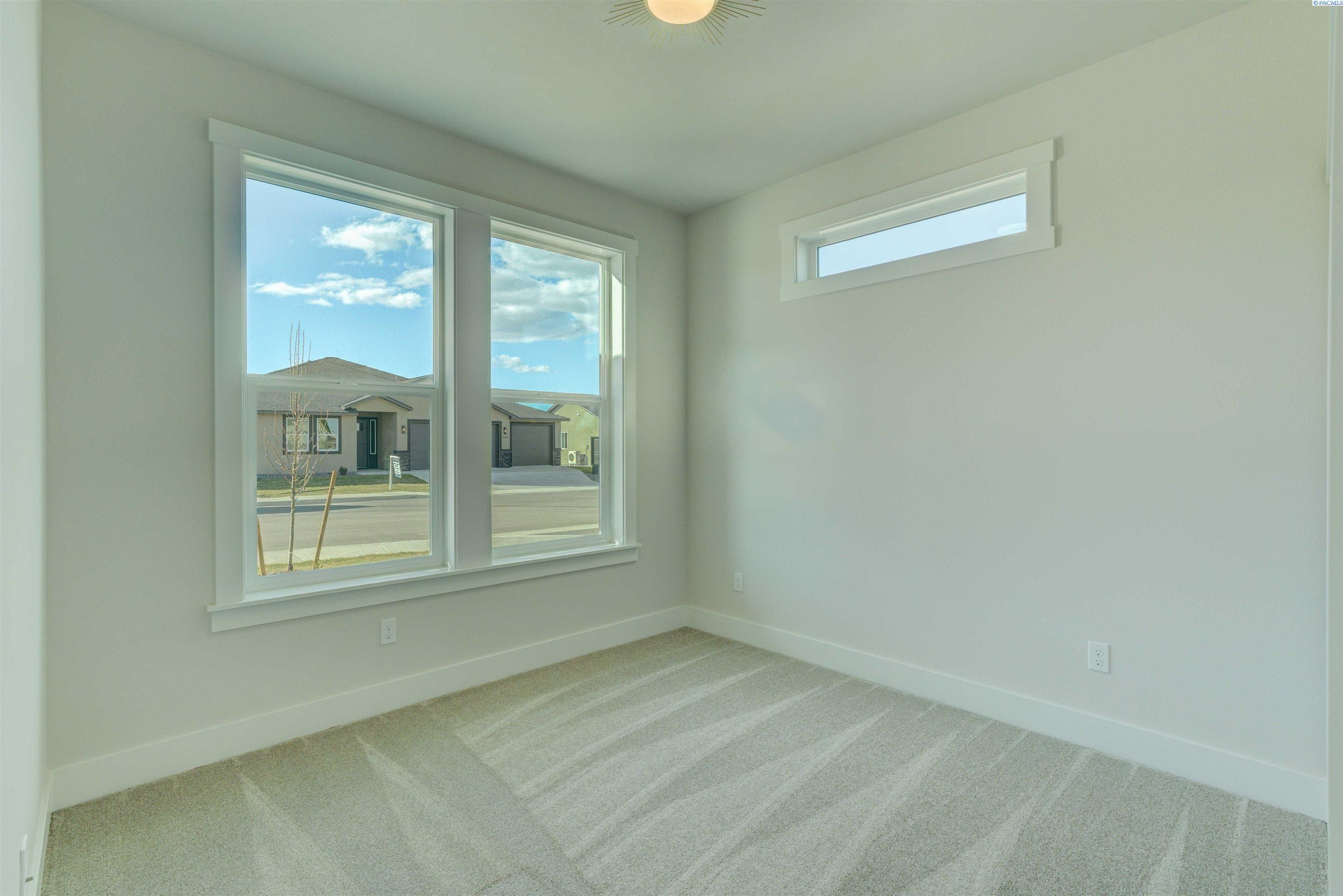 5431 W Okanogan Ave. Kennewick, WA 99336