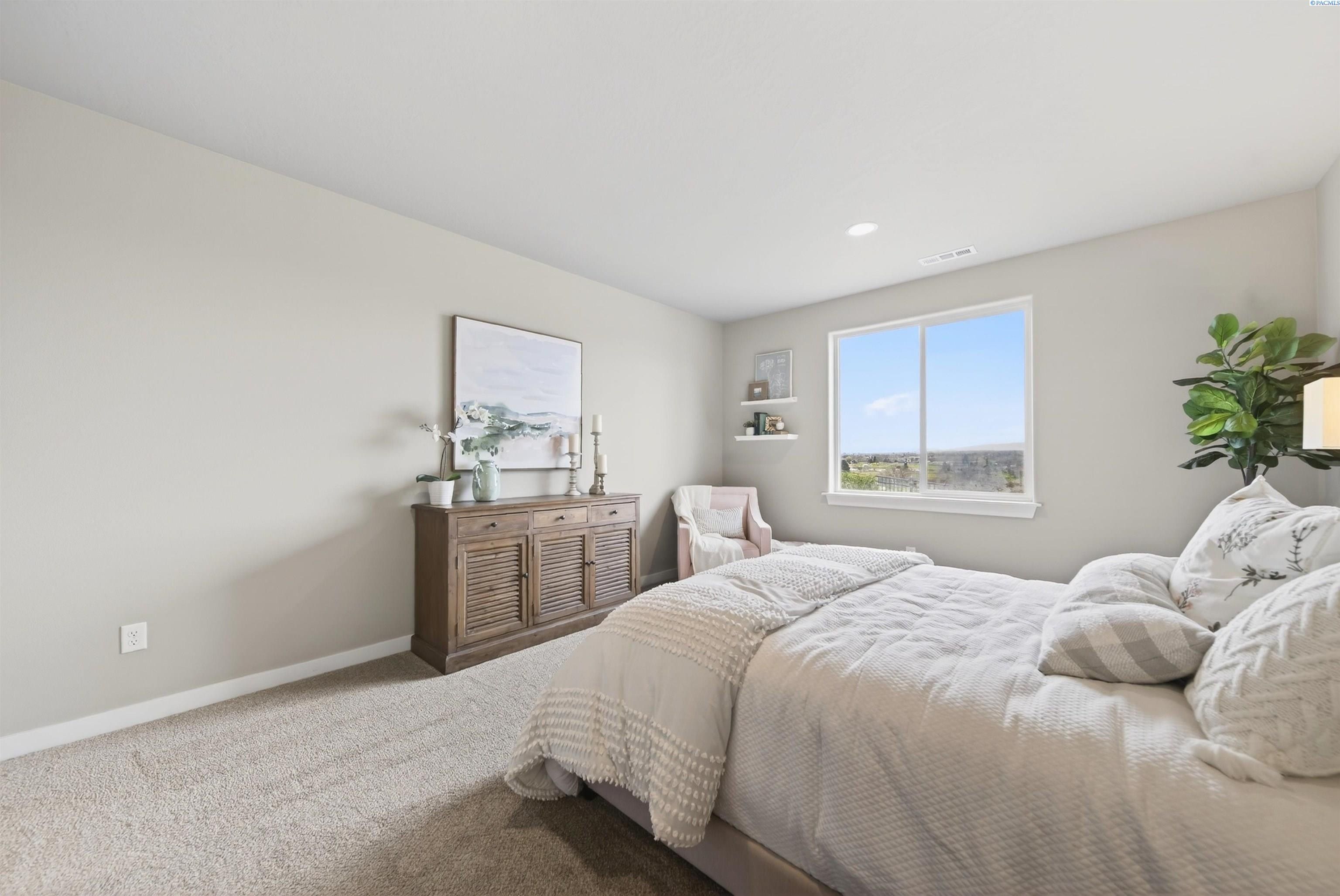 1409 Sw Kelandren Dr. Prosser, WA 99350