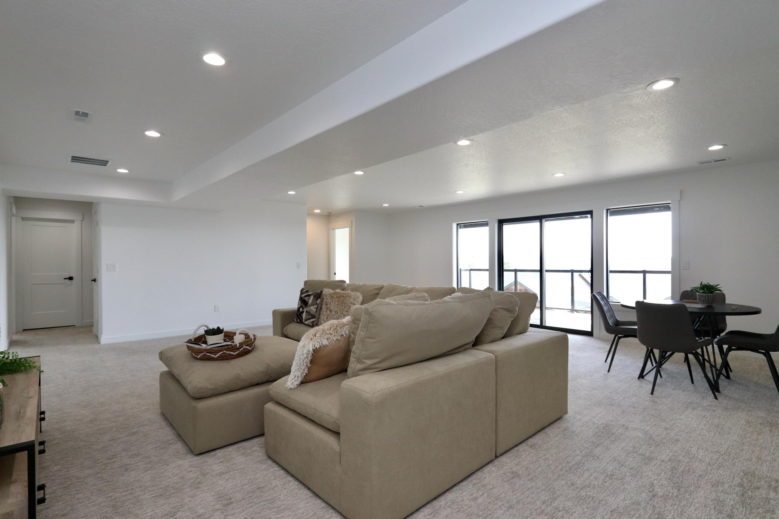 9006 E Clearview Ln. Spokane, WA 99217