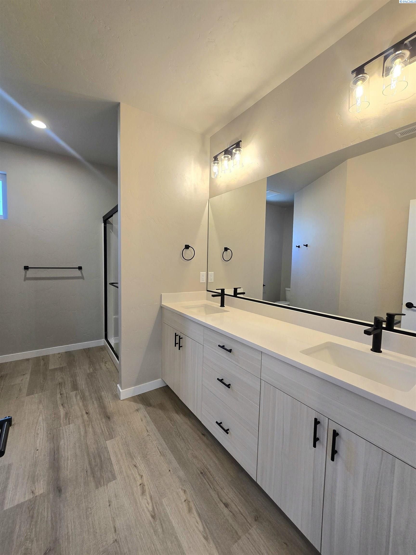 3640 Nuthatch St Lot 210. Richland, WA 99352