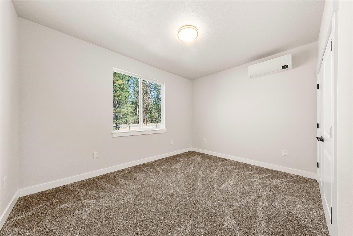 6478 Sheneen Ct. Nine Mile Falls, WA 99026