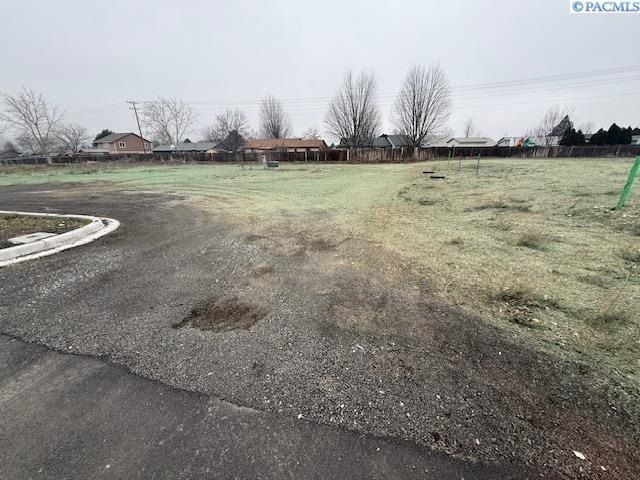2885 Bombing Range Rd. West Richland, WA 99353