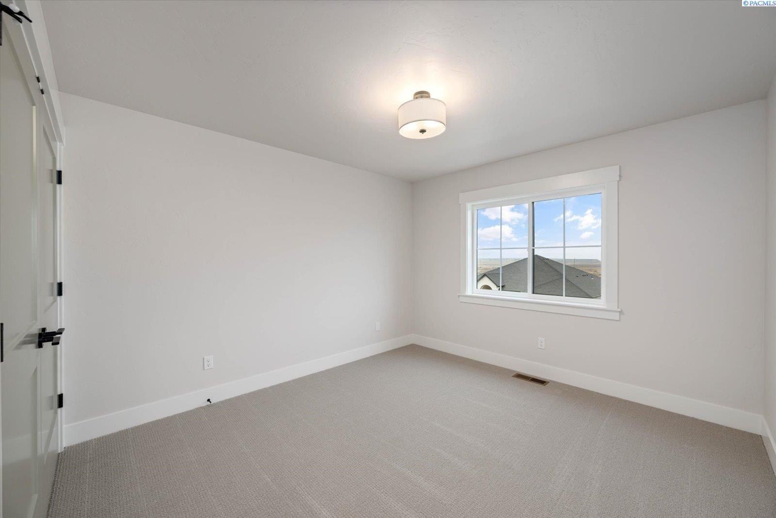 2354 Waterhill Ave. Richland, WA 99352