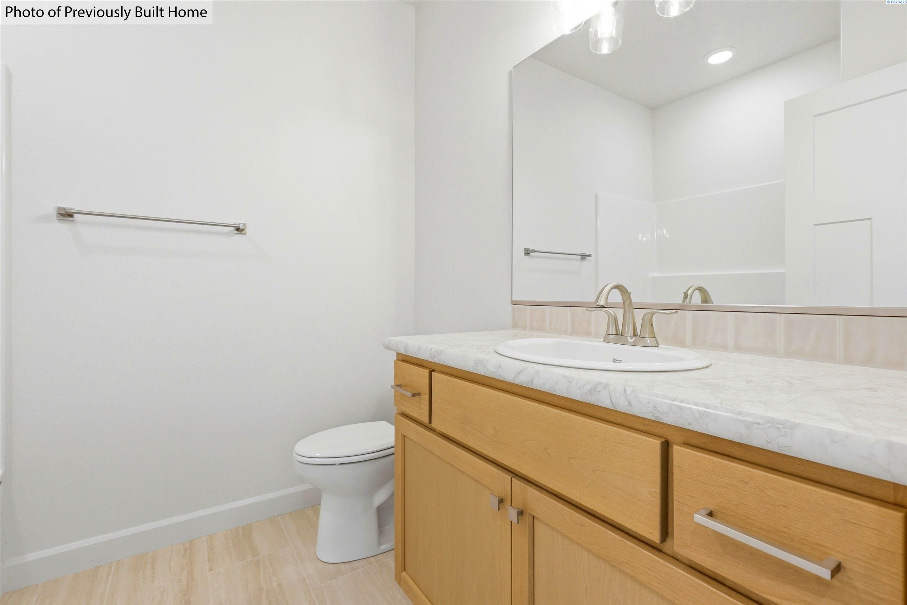 3026 S Belfair. Kennewick, WA 99338
