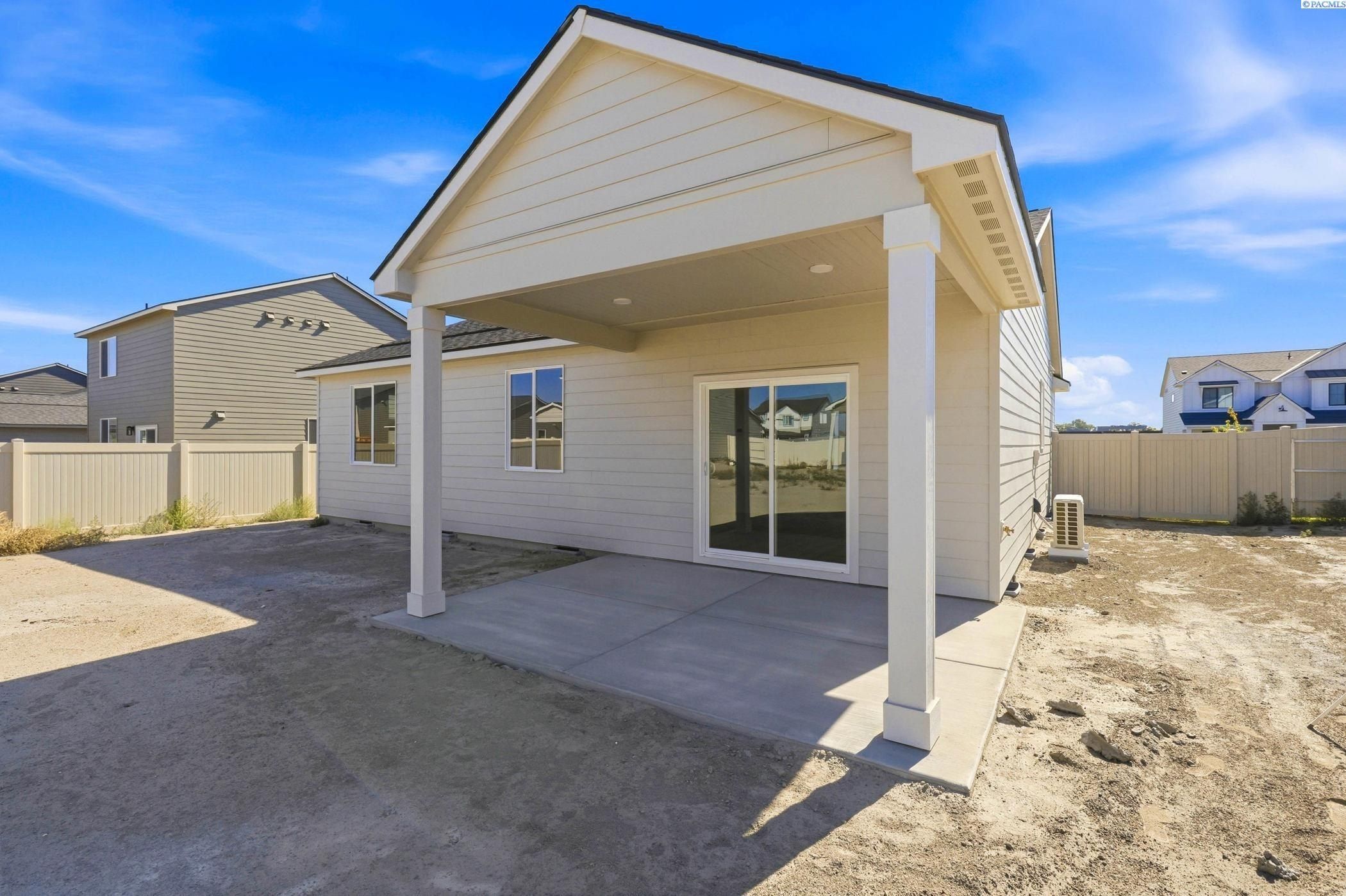 1209 17Th St. Benton City, WA 99320