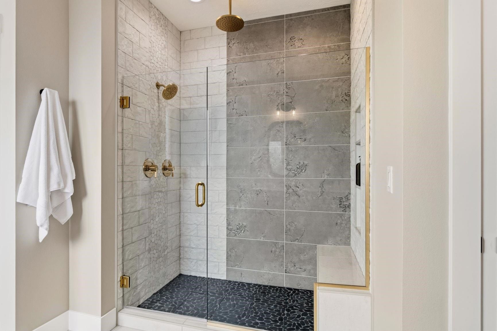 12293 N Valencia Ave. Spokane, WA 99218
