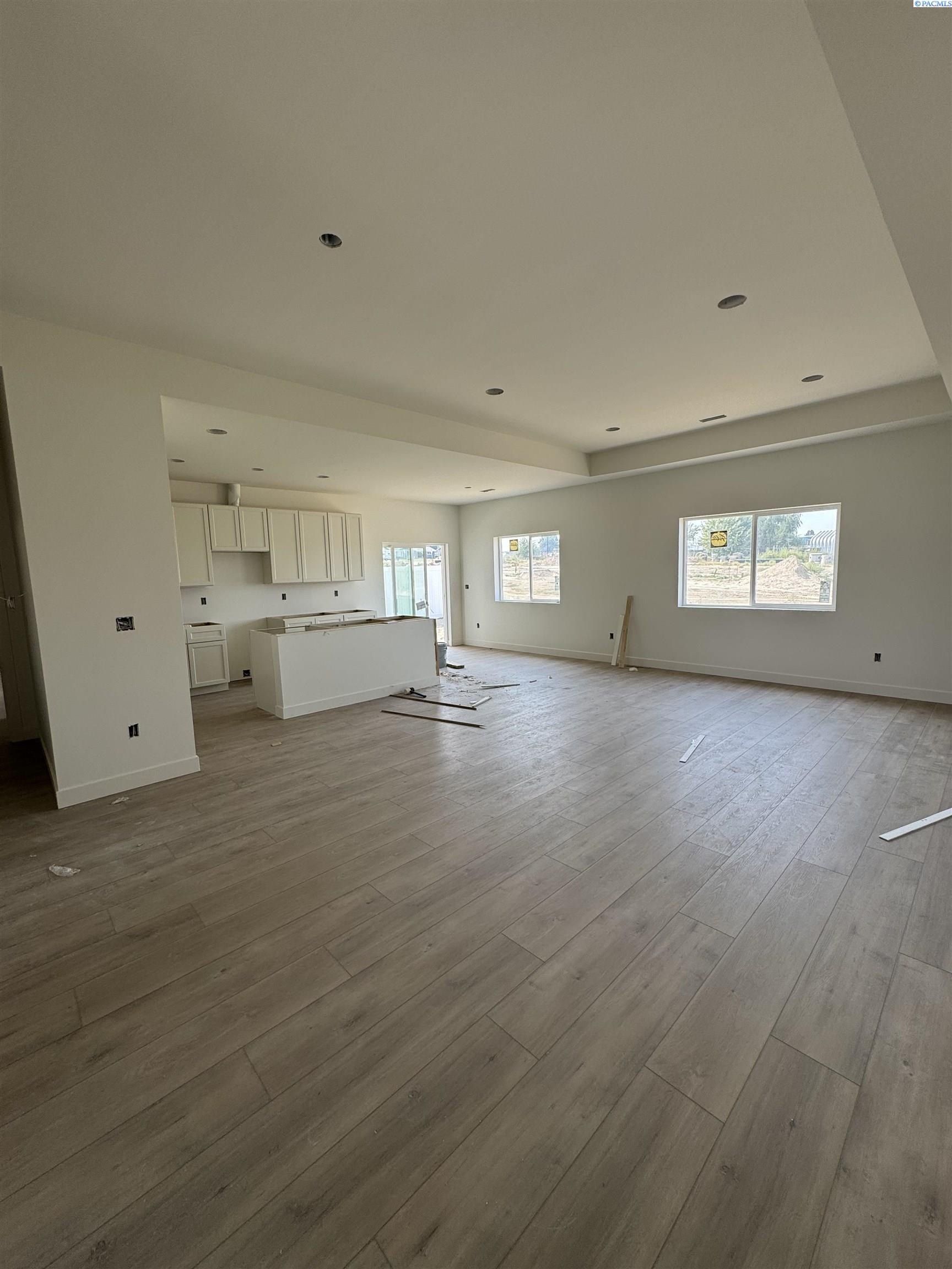 401 Hogan St. Sunnyside, WA 98944