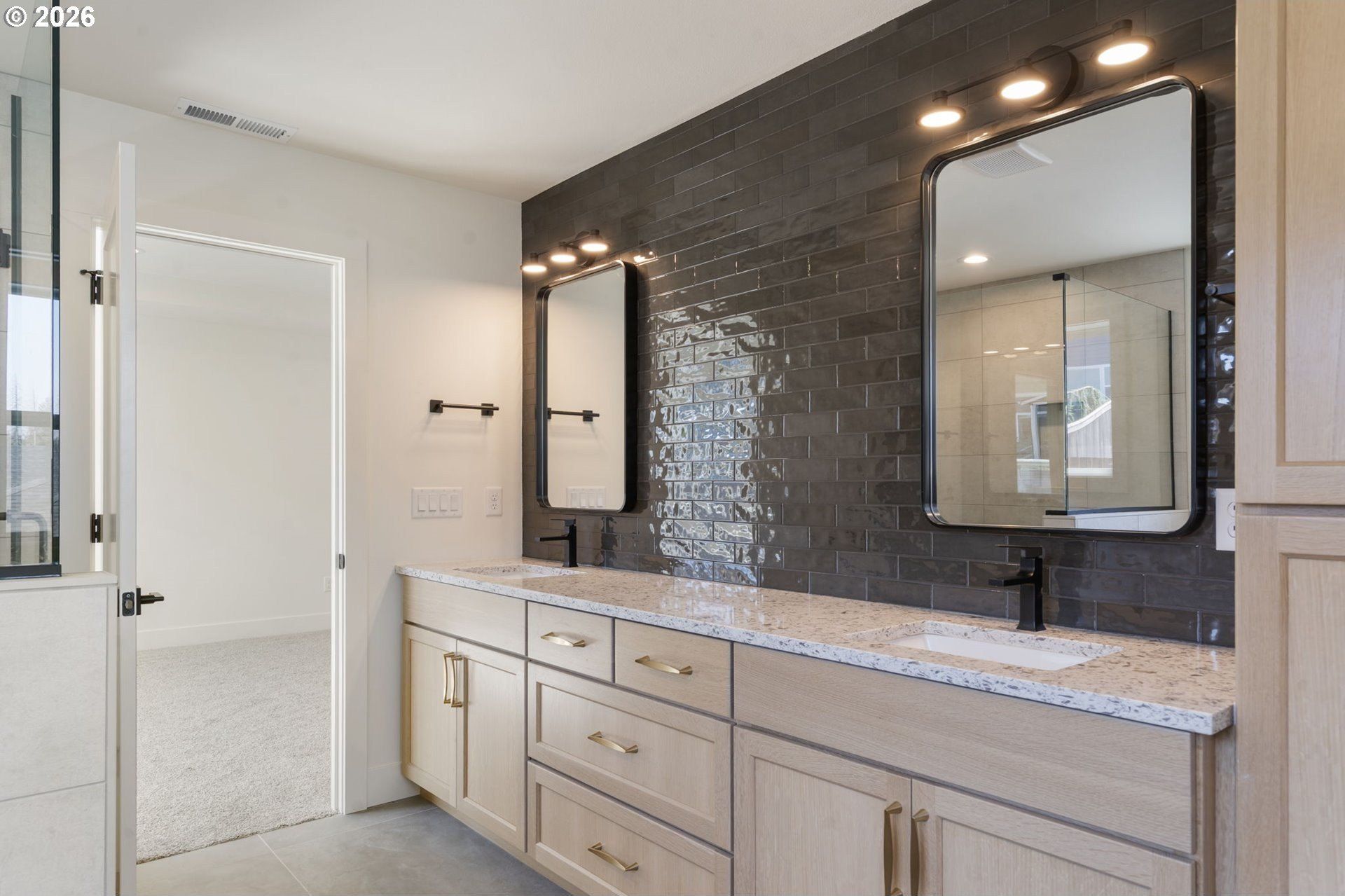 3525 N 11Th Cir. Ridgefield, WA 98642