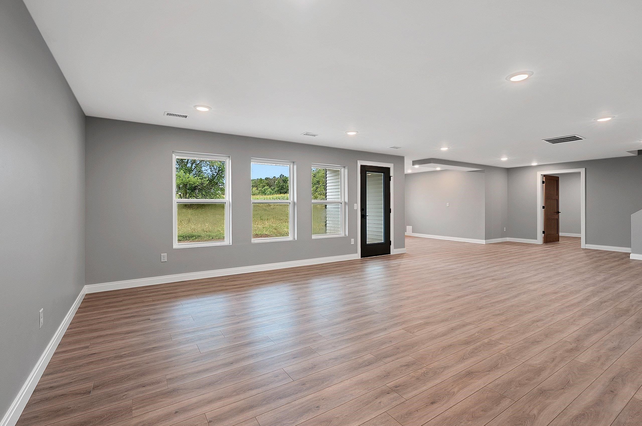 1041 Sandpiper Drive. Menasha, WI 54952