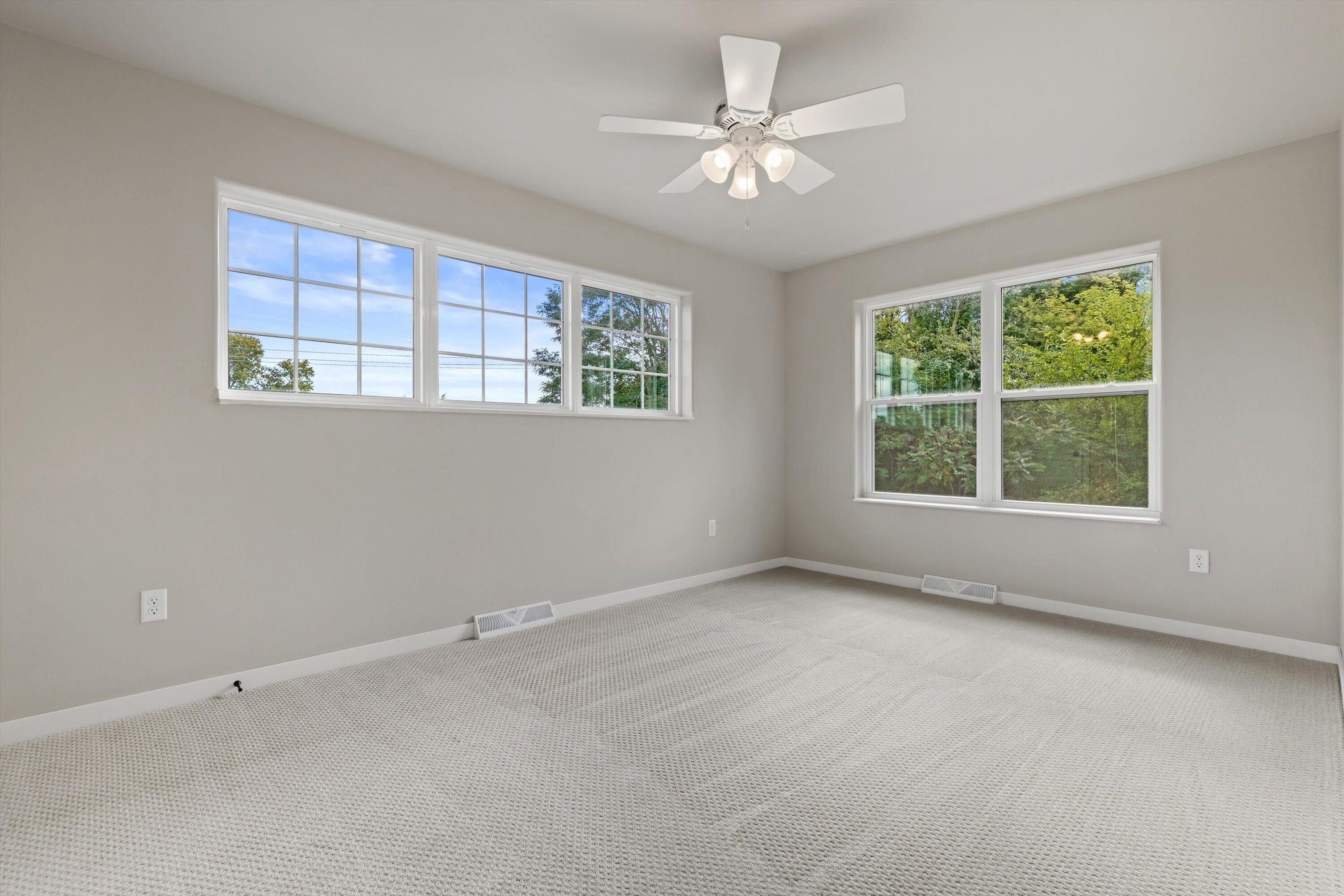 1904 River Dr. West Bend, WI 53090