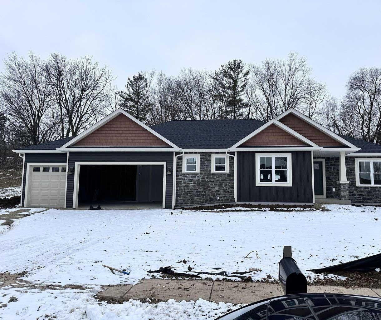 513 Pheasant Trl. Deerfield, WI 53531