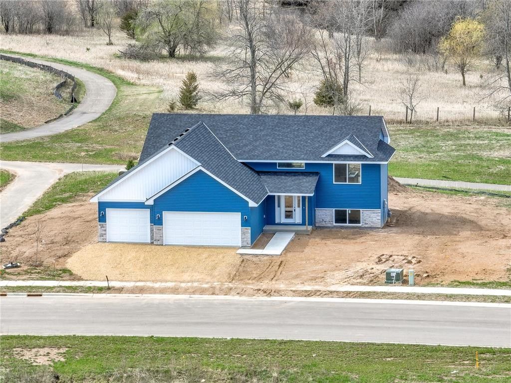 1177 Wisteria Lane. New Richmond, WI 54017