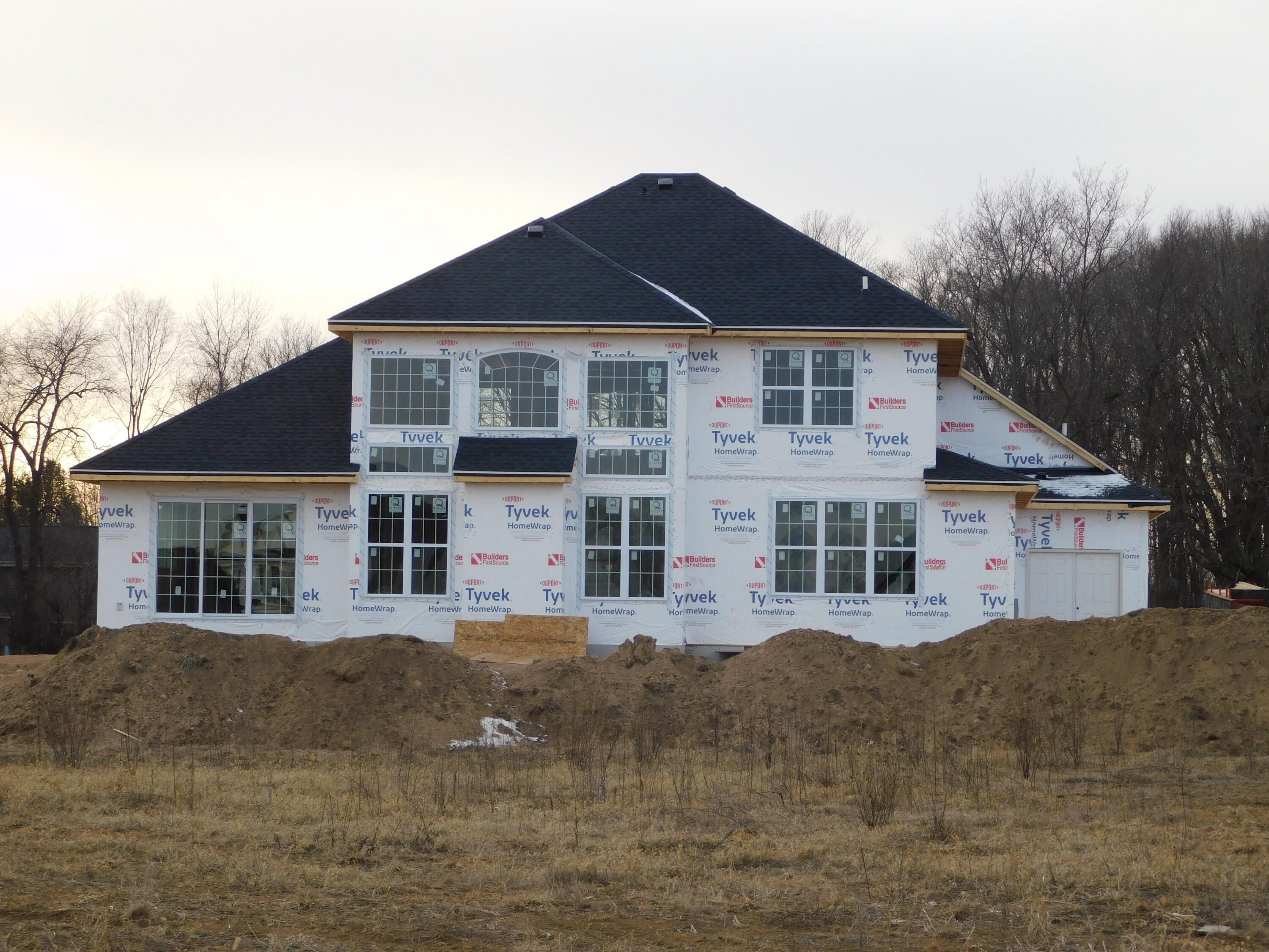 720 N Sparrow Way. Grafton, WI 53024
