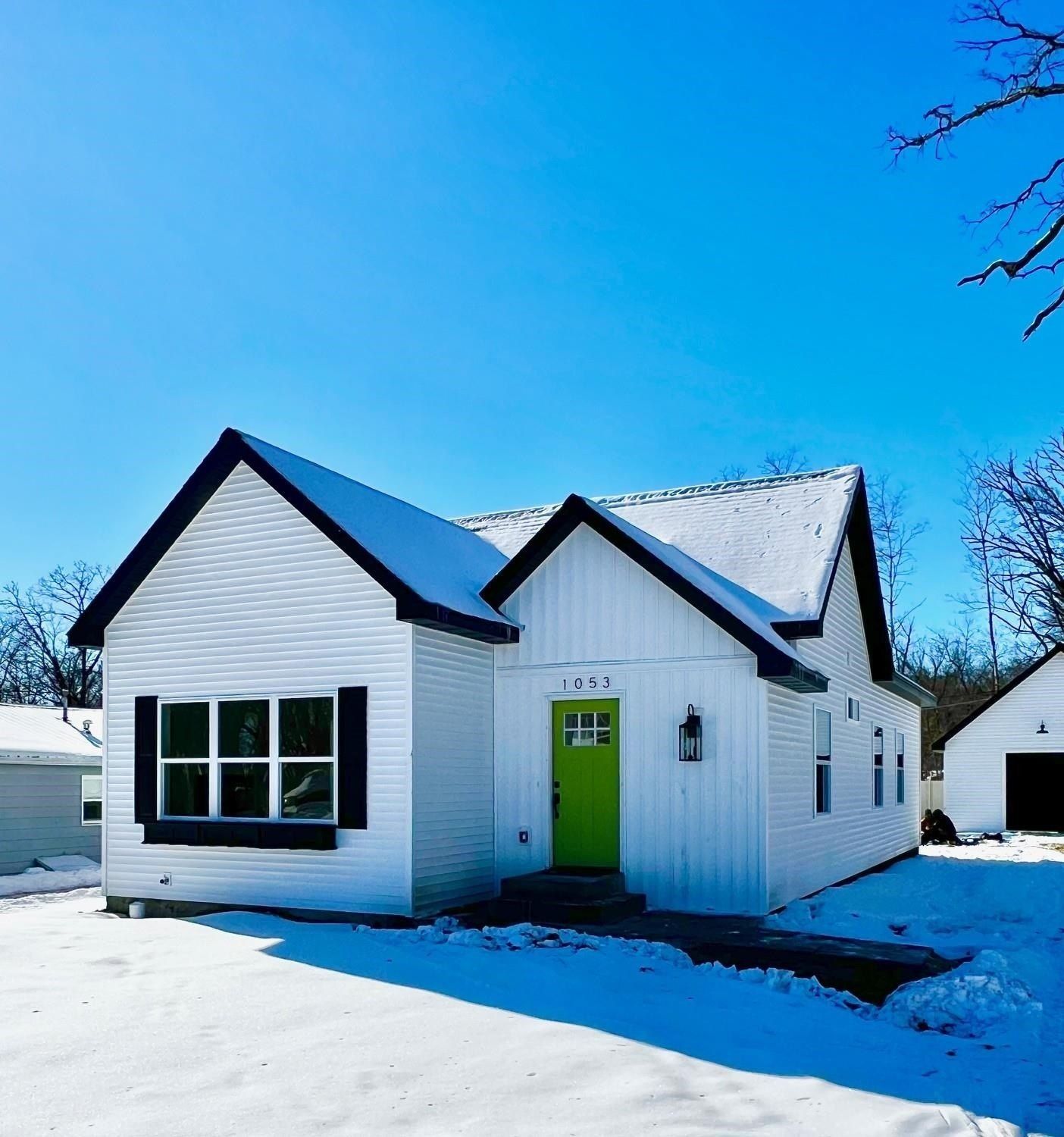 N1053 Olson Road. Edgerton, WI 53534