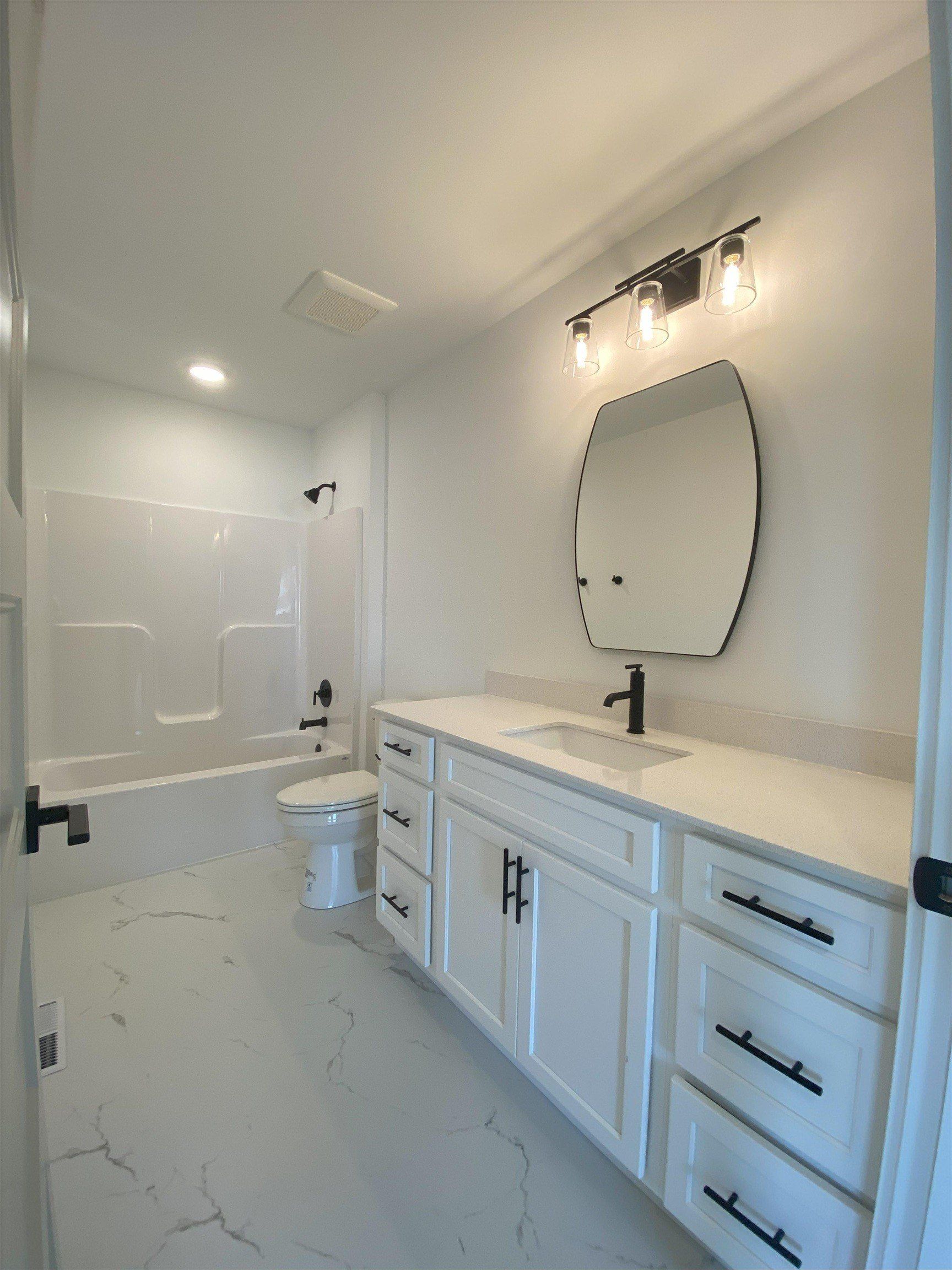1107 Kampereschroer Way. Sun Prairie, WI 53590