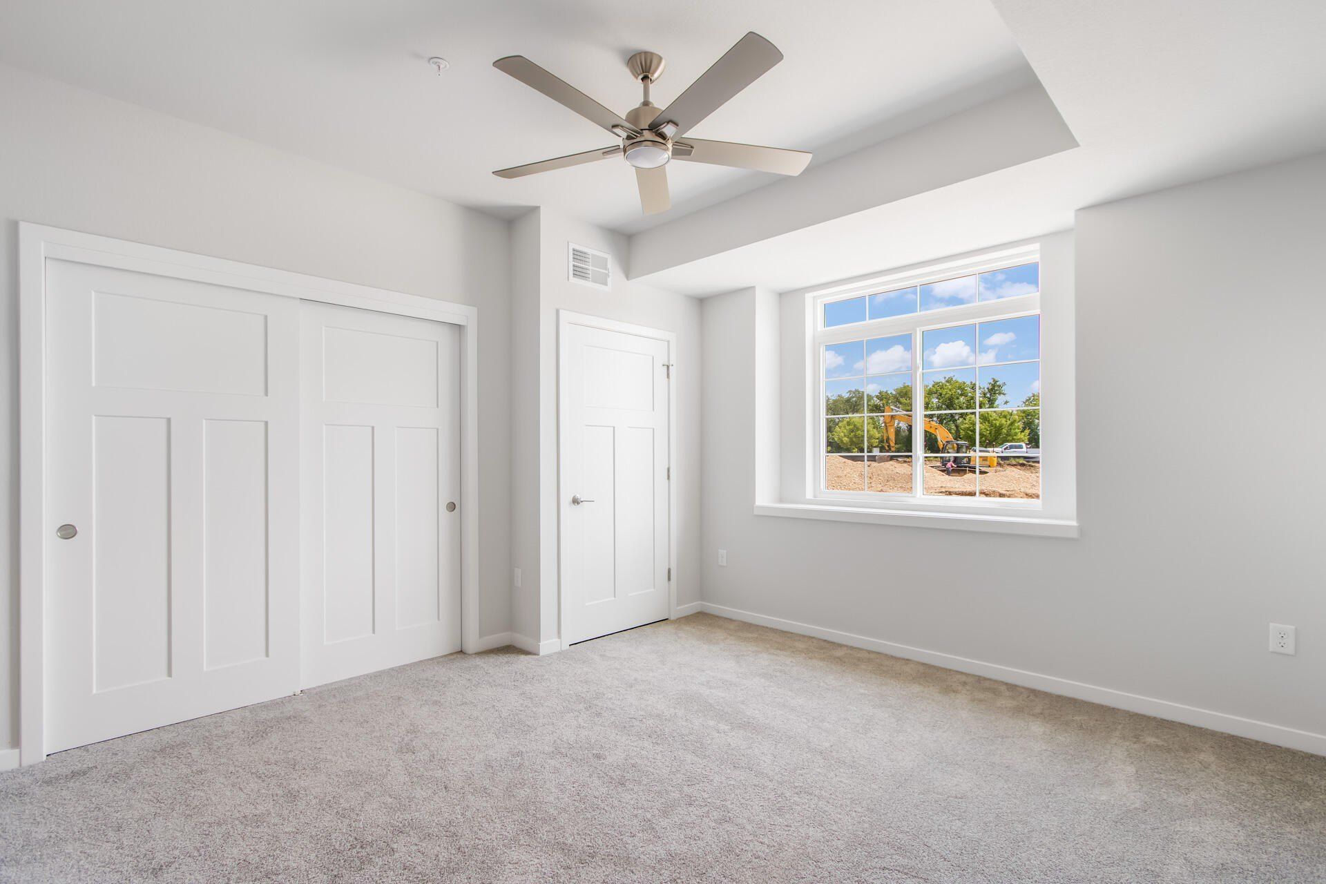 1633 Grey Fox Trl. Mukwonago, WI 53149