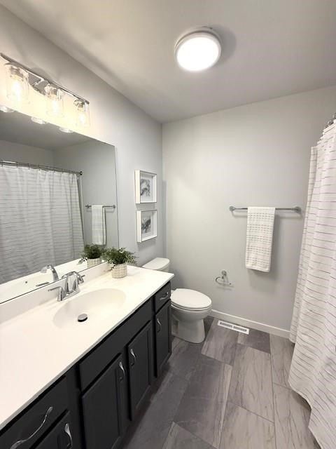 3169 Drumlin Ridge Drive. Cottage Grove, WI 53527