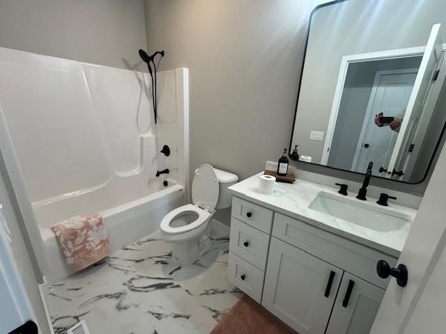 6683 Warner Farm Drive. DeForest, WI 53532