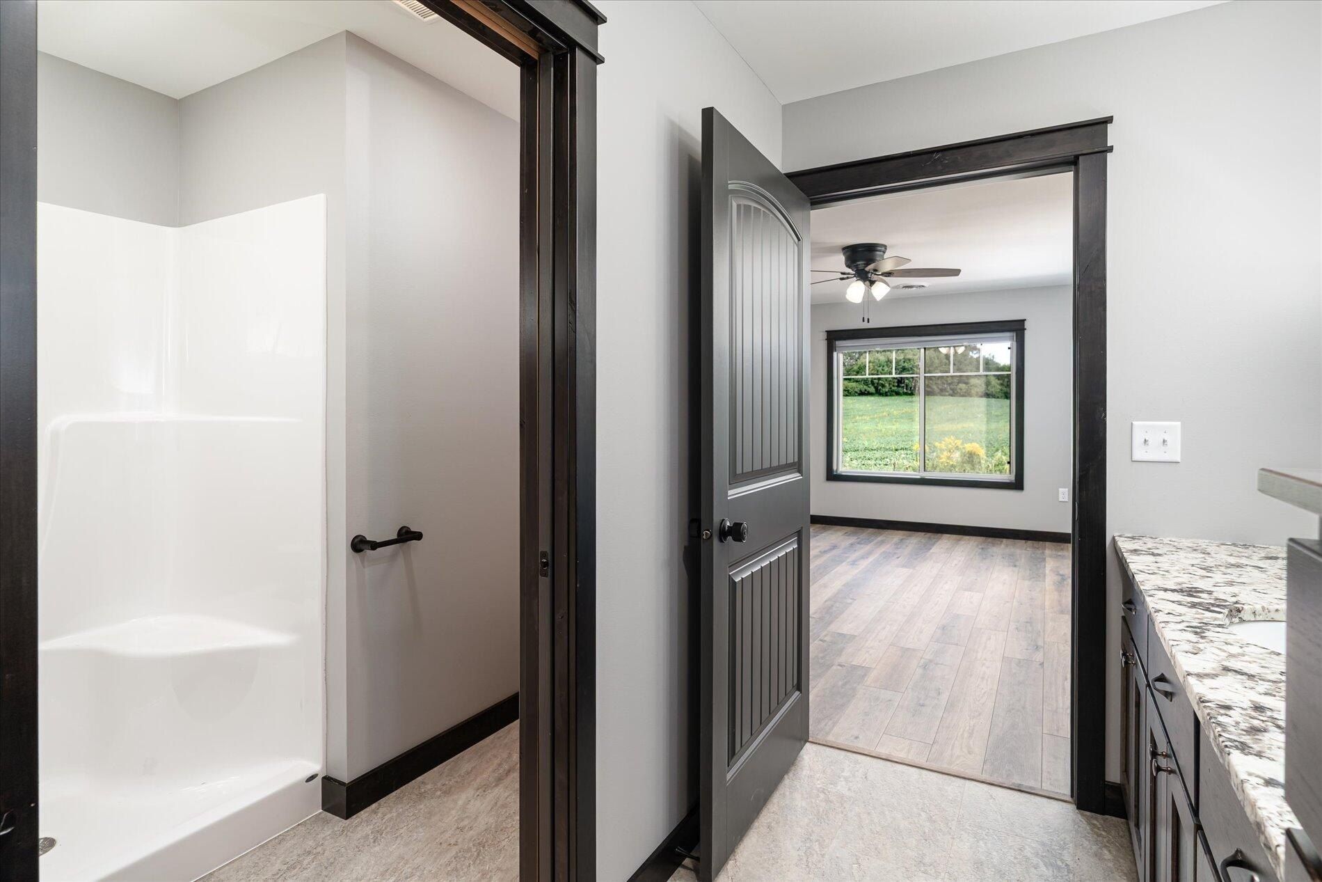 914 Silverthorne Dr. Viroqua, WI 54665