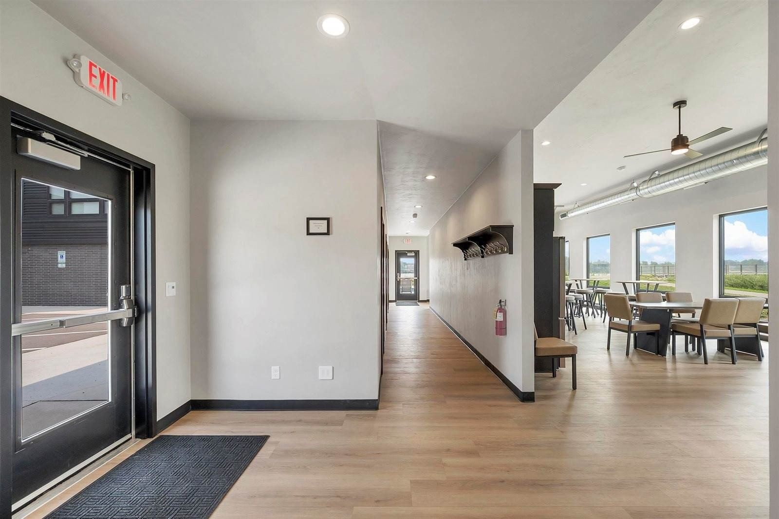 433 Aldon Circle. Ashwaubenon, WI 54304