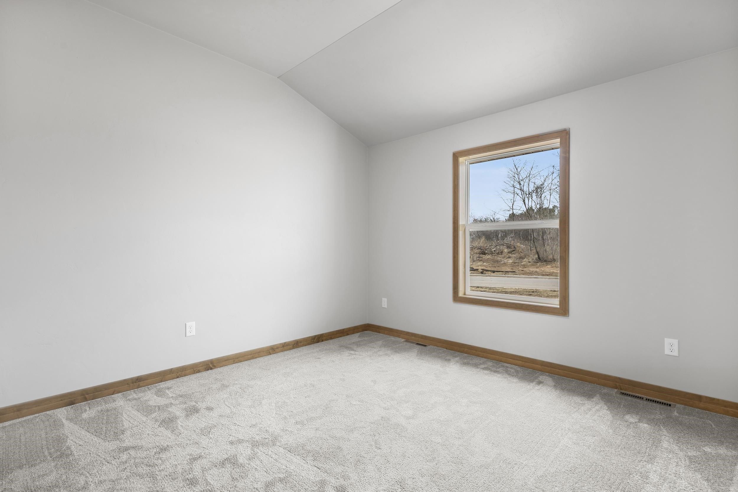 2588 S Stellita Circle. De Pere, WI 54115