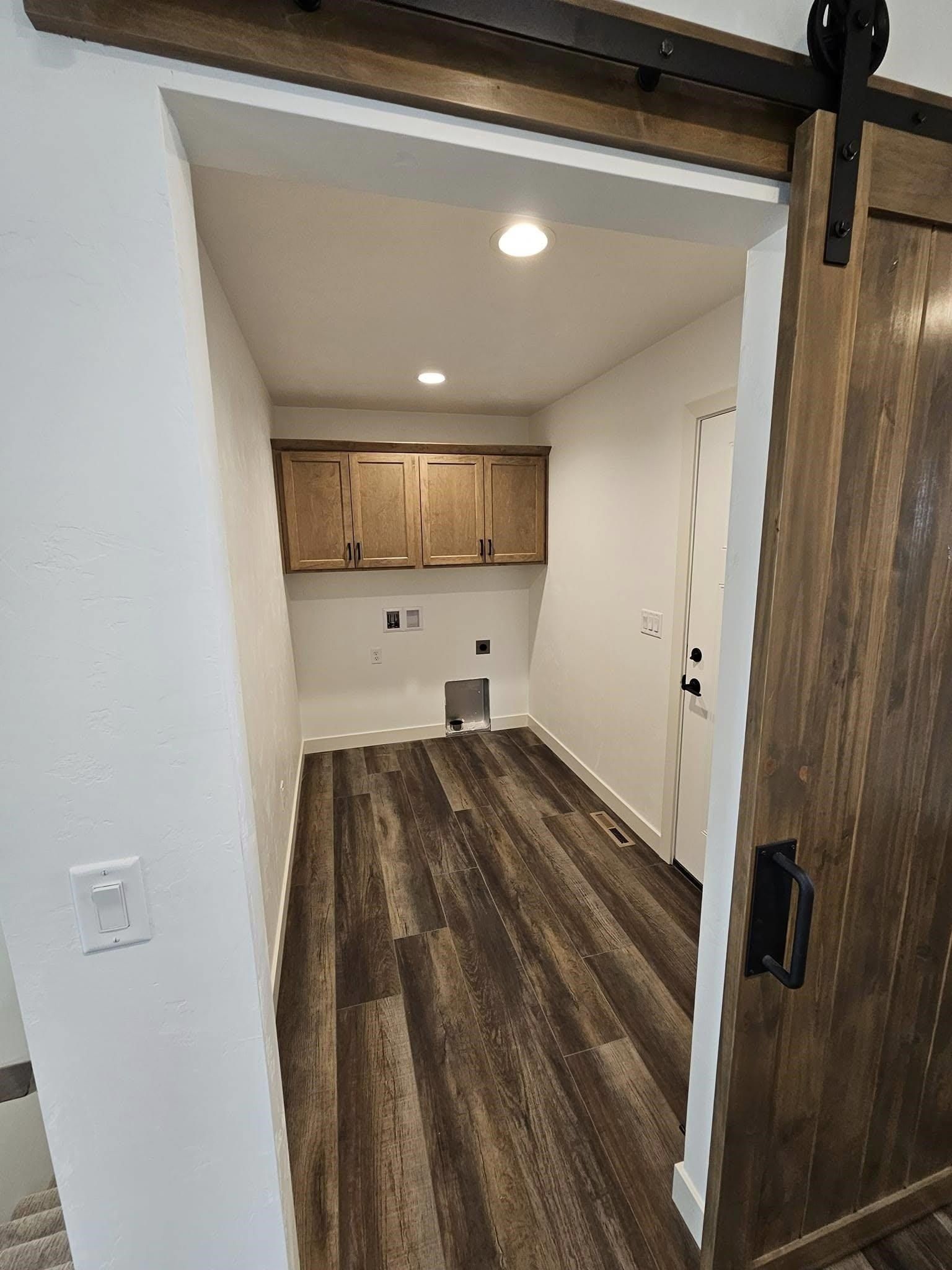 2010 White Dove Lane. Kaukauna, WI 54130