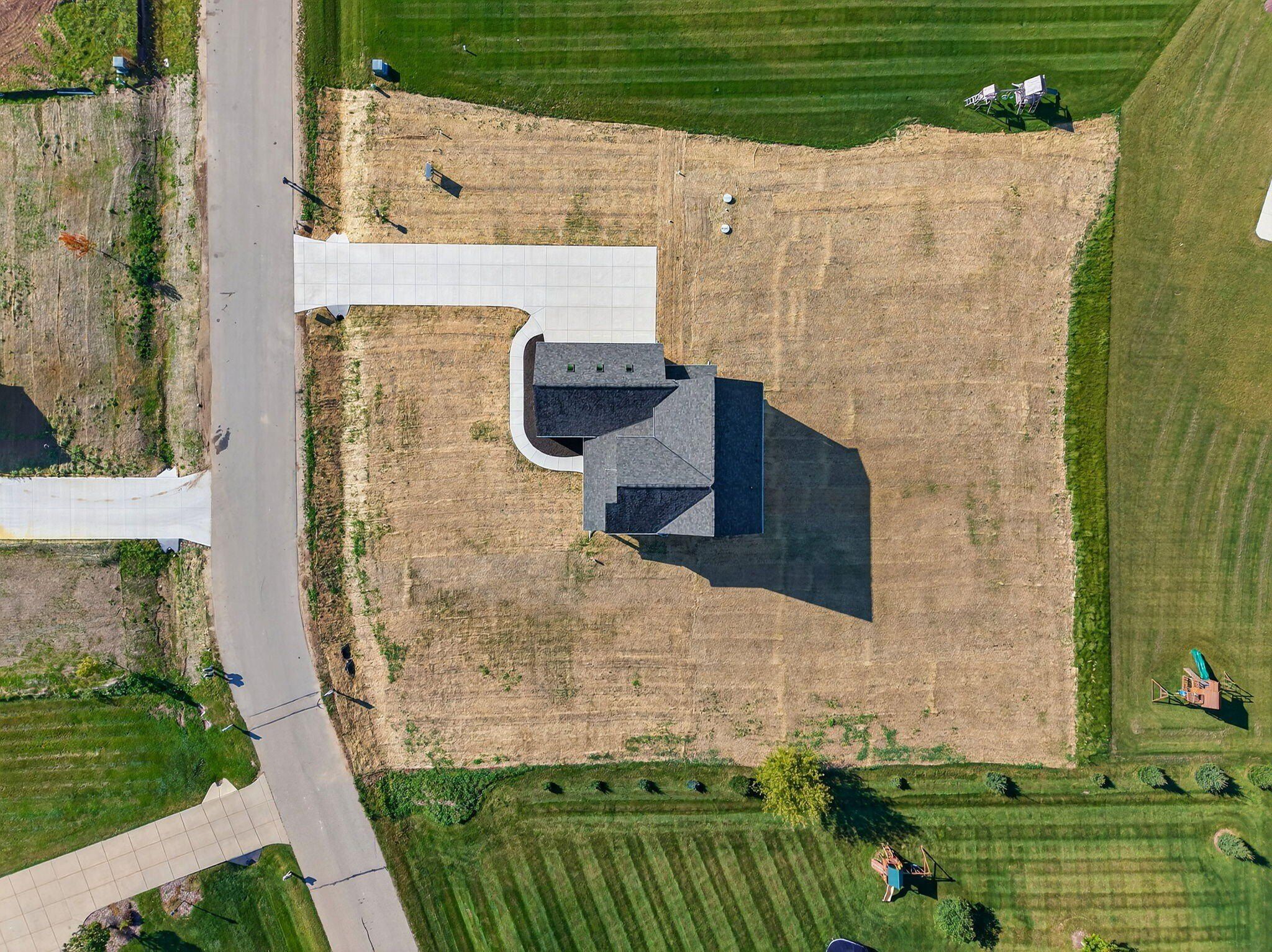 W276n8387 Marshall Dr. Hartland, WI 53029