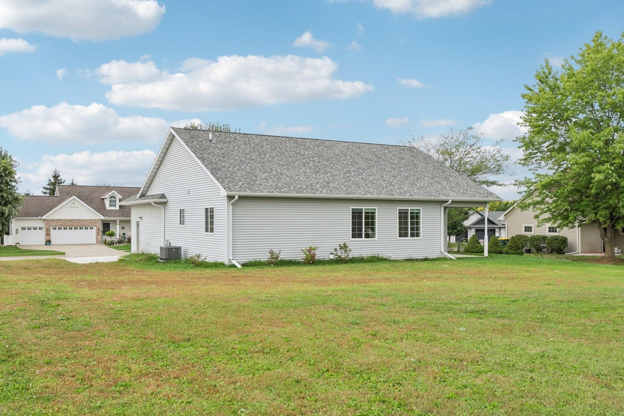 344 Eastridge Circle. Reedsburg, WI 53959