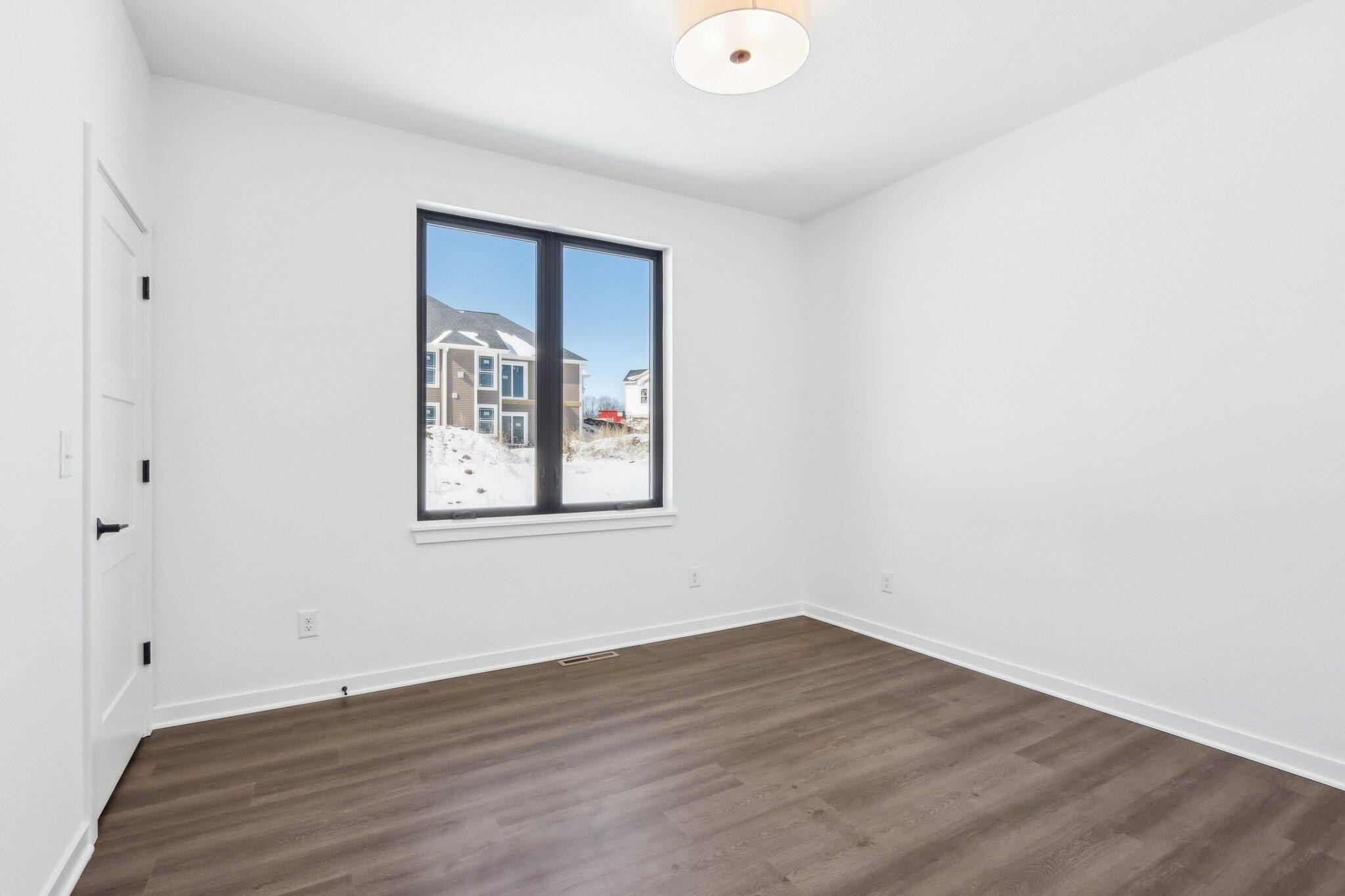 755 Kohlwey Dr. Grafton, WI 53024