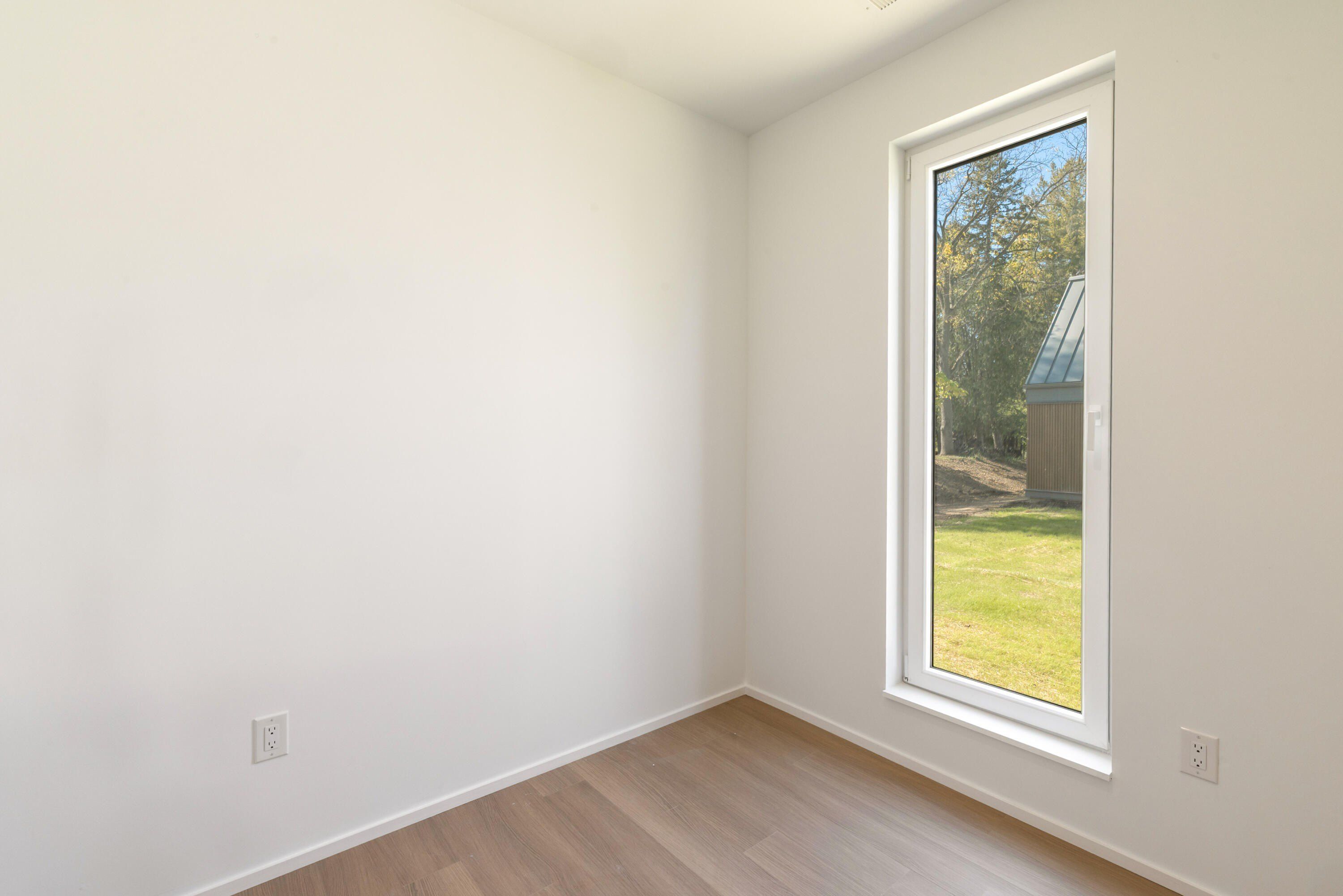 1193 Harmony Ln. Grafton, WI 53024