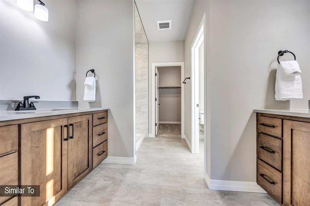 1270 Autumn Field Lane. De Pere, WI 54115