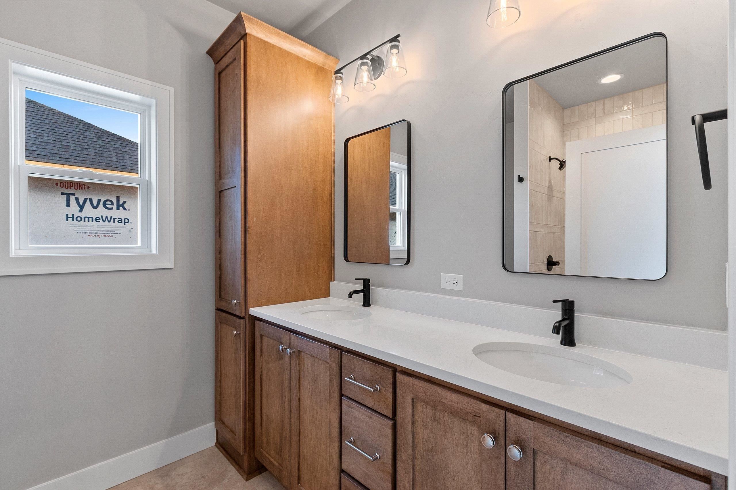 1406 Divinity Drive. De Pere, WI 54115