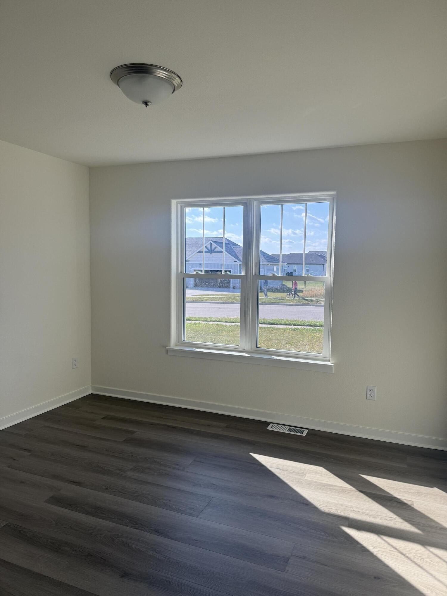 344 Ridgeview Dr. Lake Mills, WI 53551