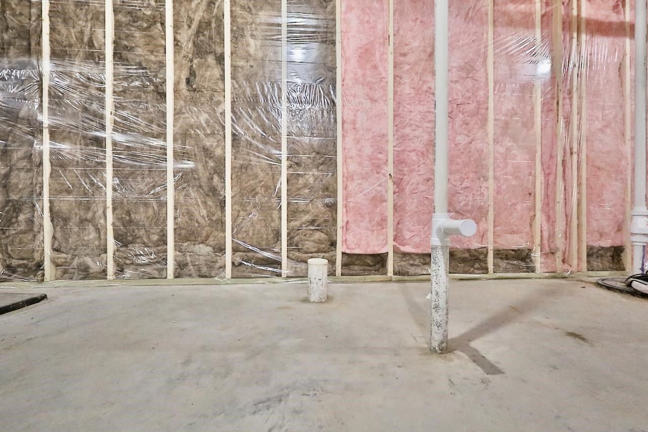 1118 Grand Pines Circle. Wisconsin Dells, WI 53965